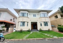 Phu Gia Phu My Hung villa for rent with ground floor + floor with 4 bedrooms garden – 317.3m2