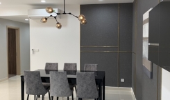 Kiếm Tiền Không Phải Việc Của Riêng Ai