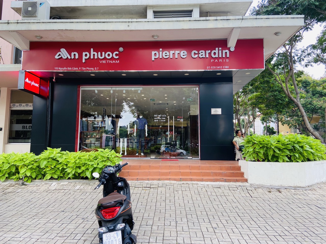 Cần bán shop mặt tiền đường Nguyễn Đức Cảnh - Phú Mỹ Hưng- Quận 7