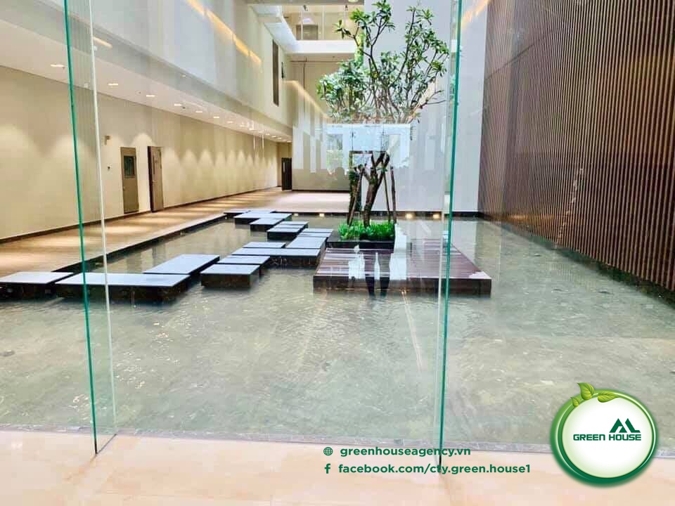 MIDTOWN APARTMENT IN PHU MY HUNG FOR SALE OR RENT 2