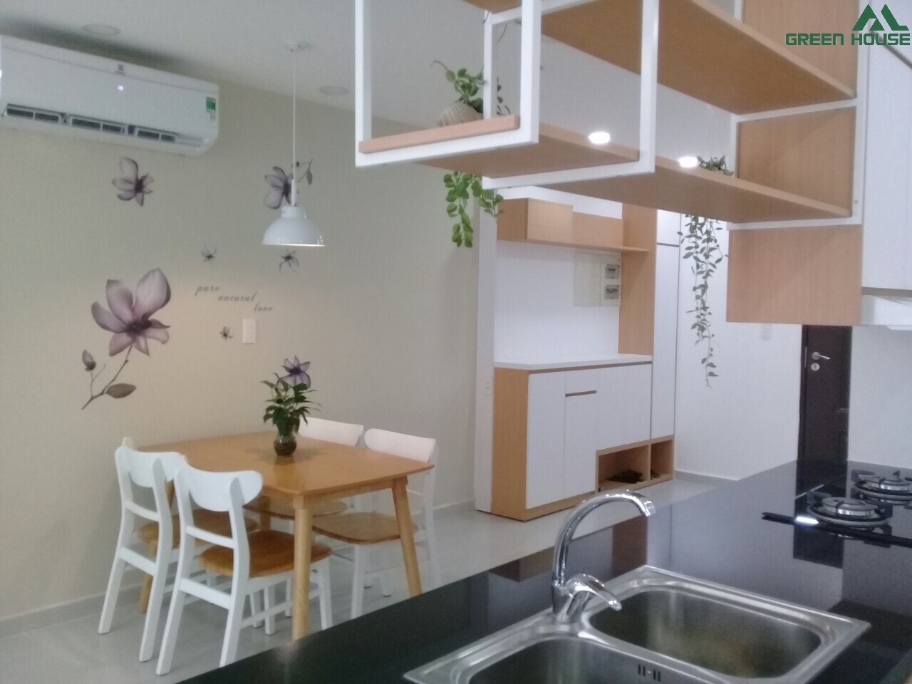 SCENIC VALLEY PHU MY HUNG APARTMENT FOR SALE OR LEASE 4