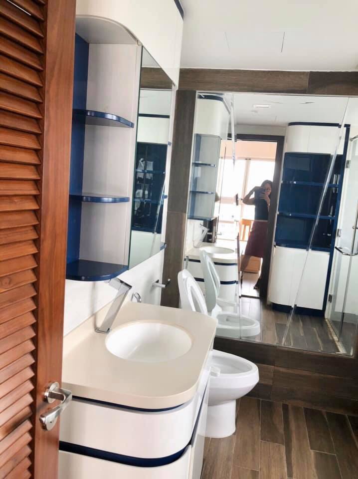 FOR SALE APARTMENT IN HAPPY VALLEY - TAN PHONG WARD - DISTRICT 7 8