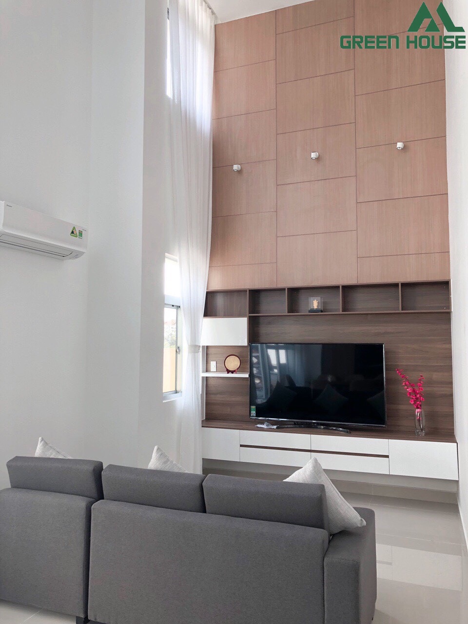 CẦN BÁN HOẶC CHO THUÊ CĂN HỘ PENTHOUSE SKY GARDEN 1 PHÚ MỸ HƯNG 10