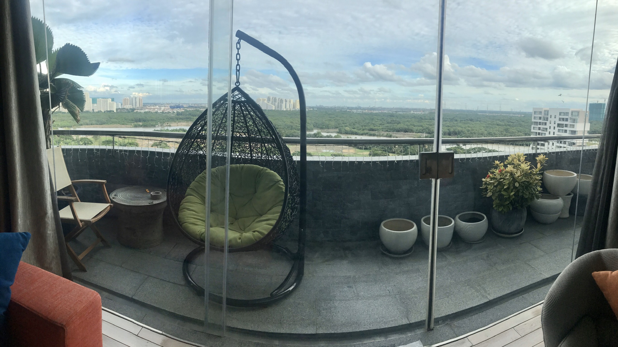 Chính Chủ Cần Bán Gấp Pent House Garden Court PMH, P Tân Phong, Quận 7 6