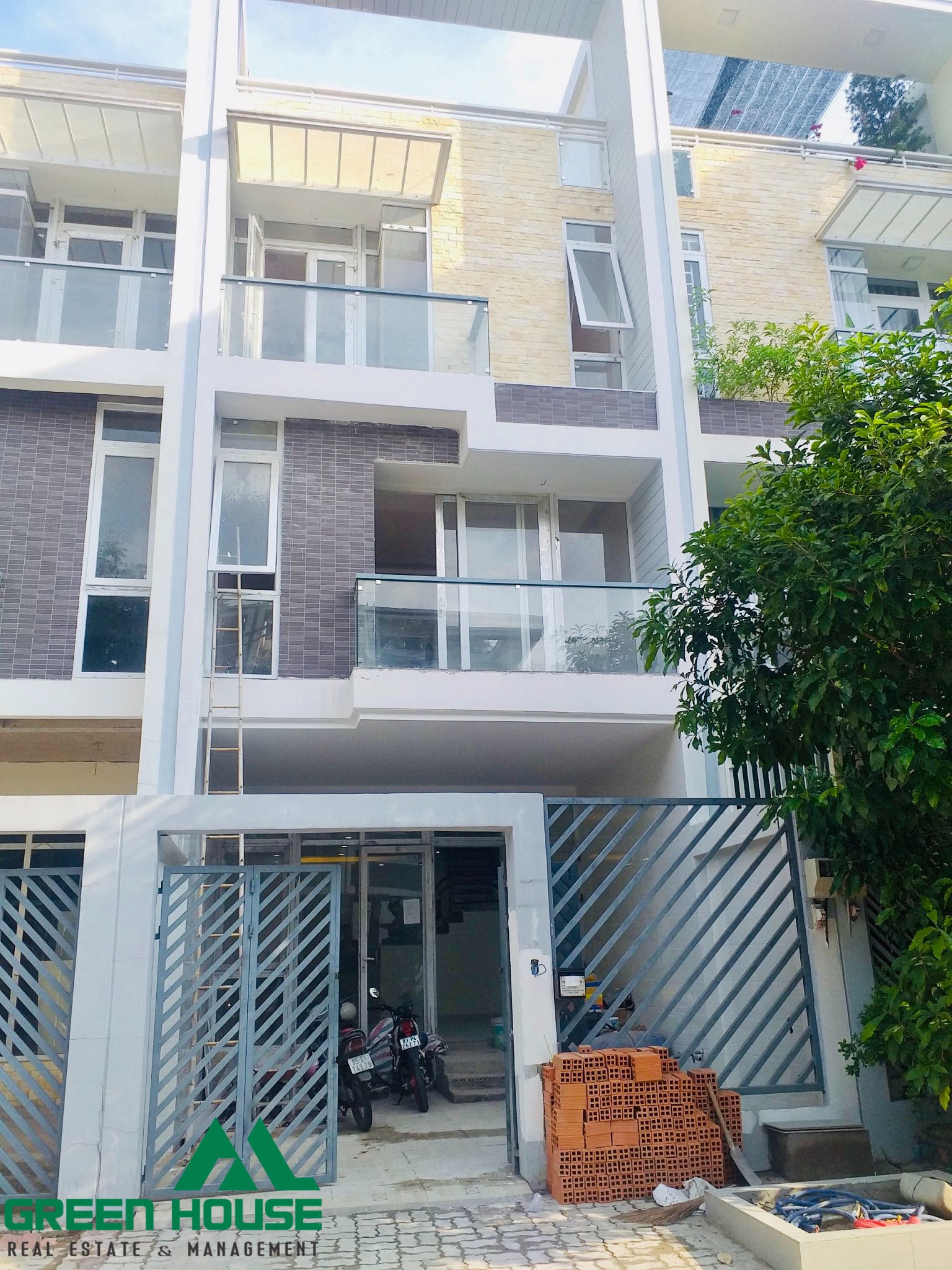 Cần bán nhà phố khu compound Jamona Bùi Văn Ba Quận 7 4