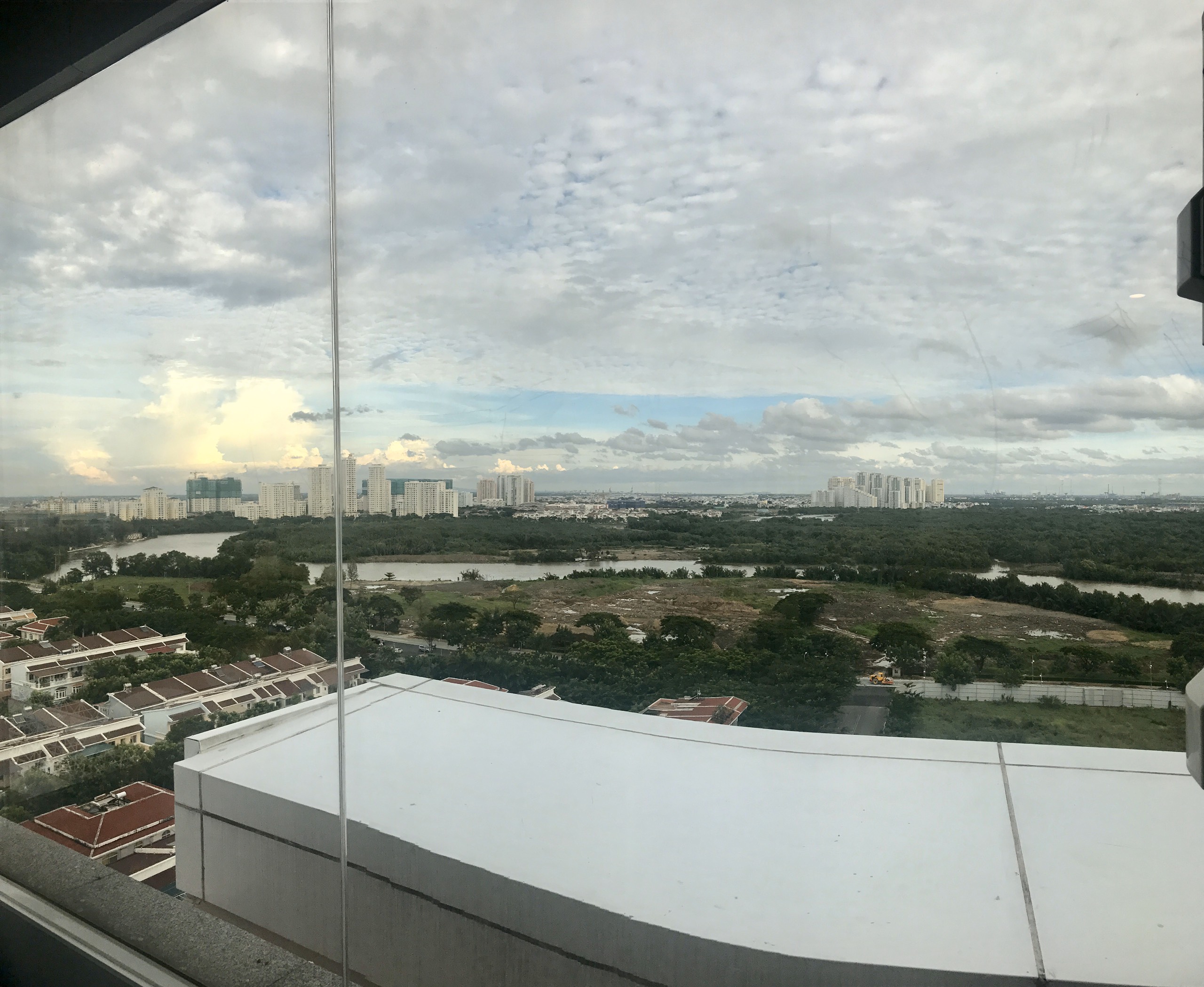 Chính Chủ Cần Bán Gấp Pent House Garden Court PMH, P Tân Phong, Quận 7 17