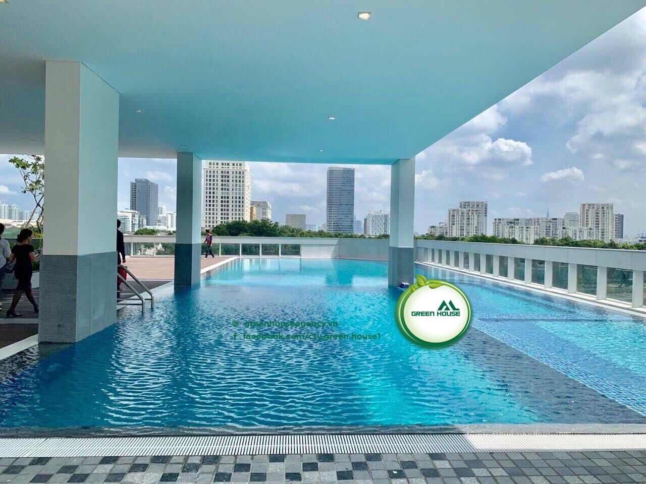 MIDTOWN APARTMENT IN PHU MY HUNG FOR SALE OR RENT 1