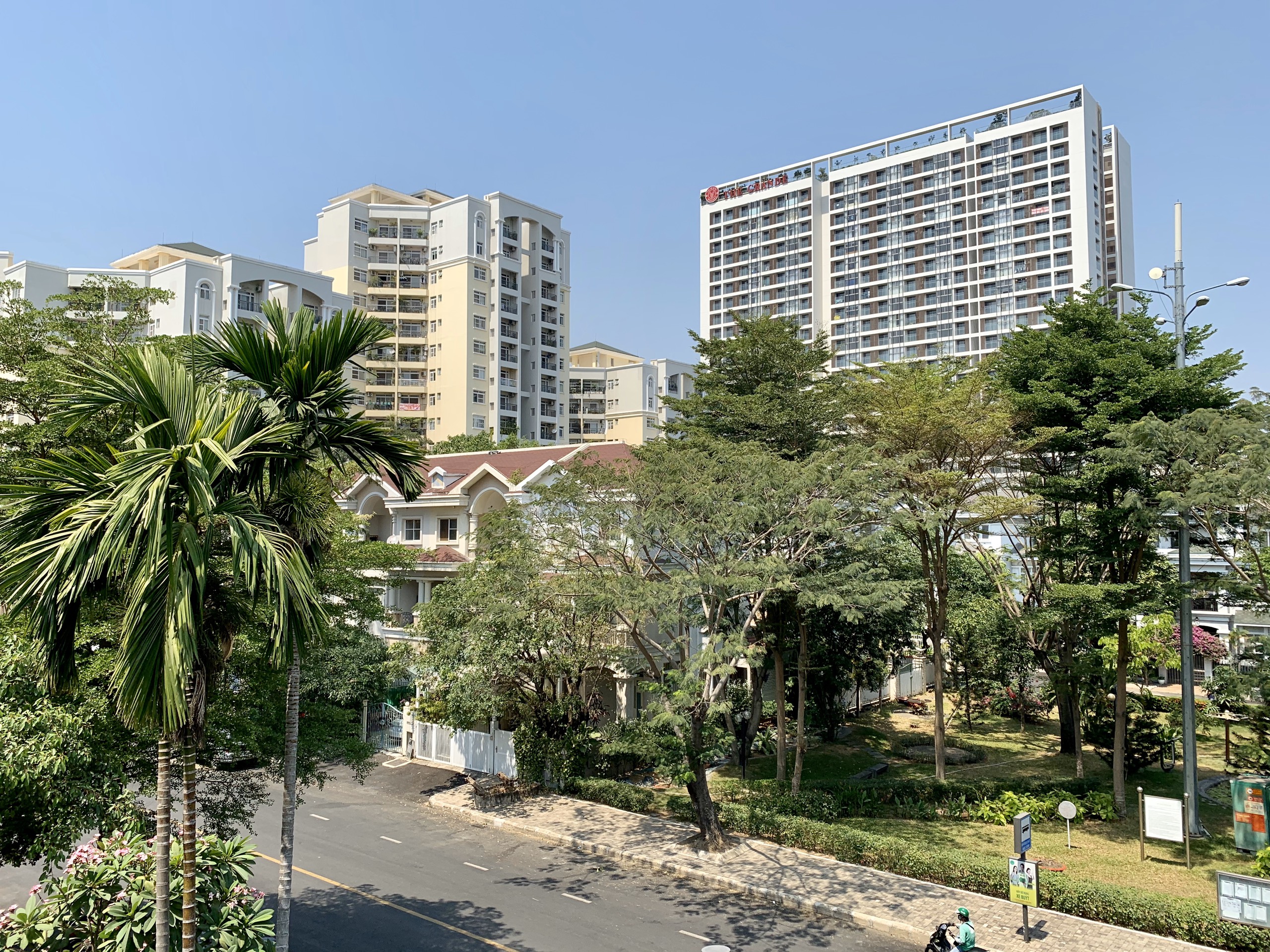 CẦN BÁN GẤP BIỆT MỸ THÁI - PHÚ MỸ HƯNG QUẬN 7 5