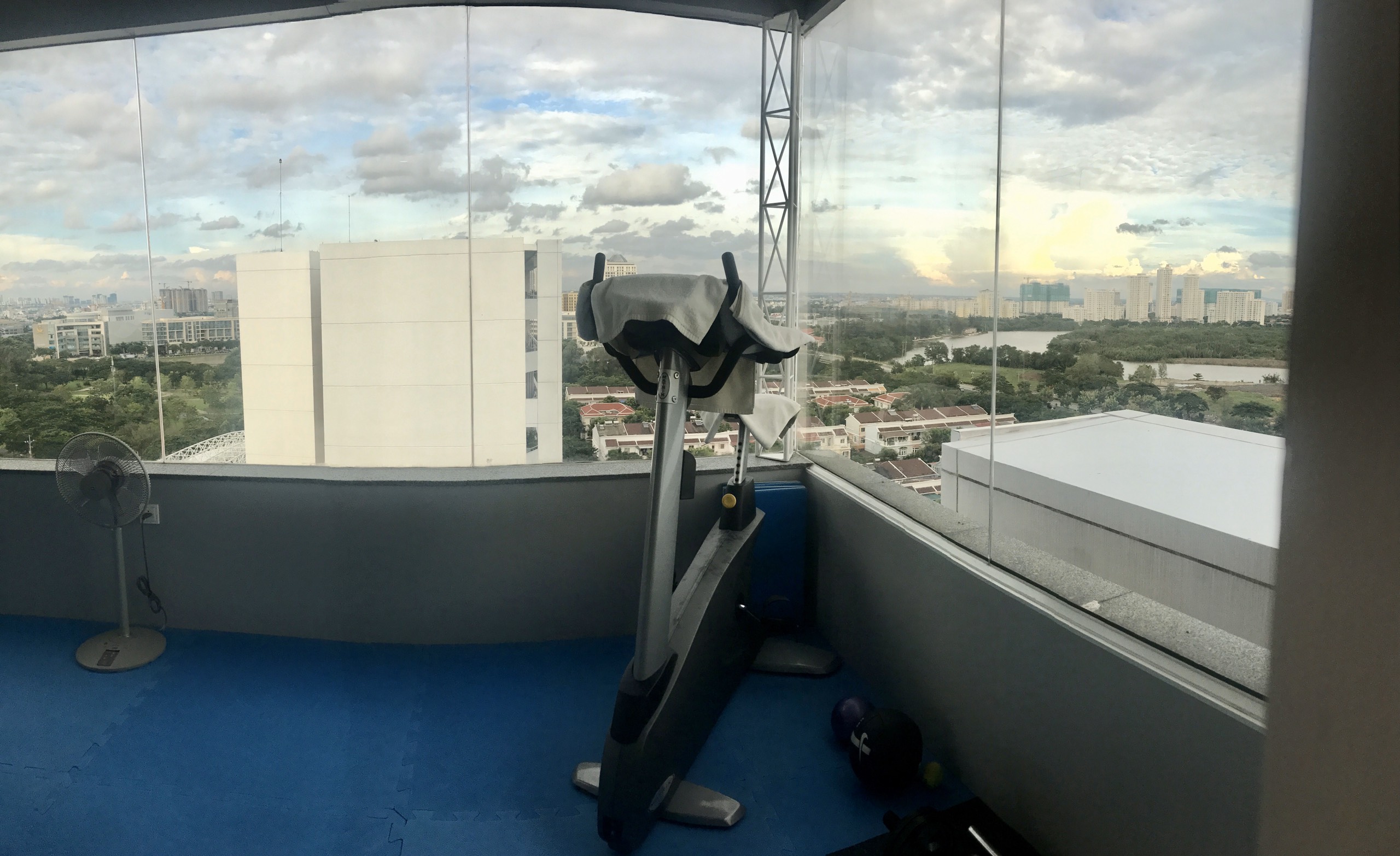 Chính Chủ Cần Bán Gấp Pent House Garden Court PMH, P Tân Phong, Quận 7 1