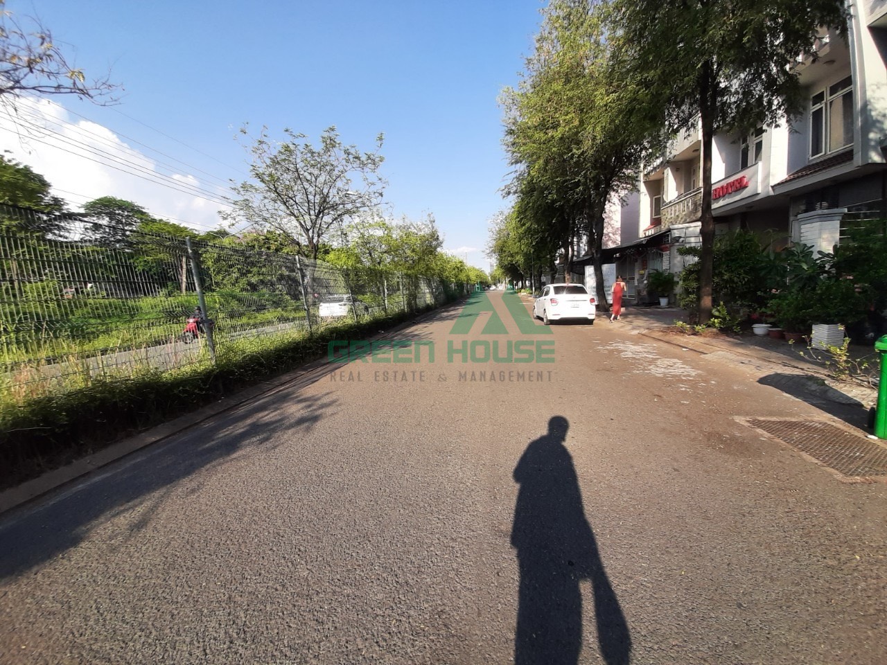 Land For Sale In District 7 Sadeco Riverside Area 5