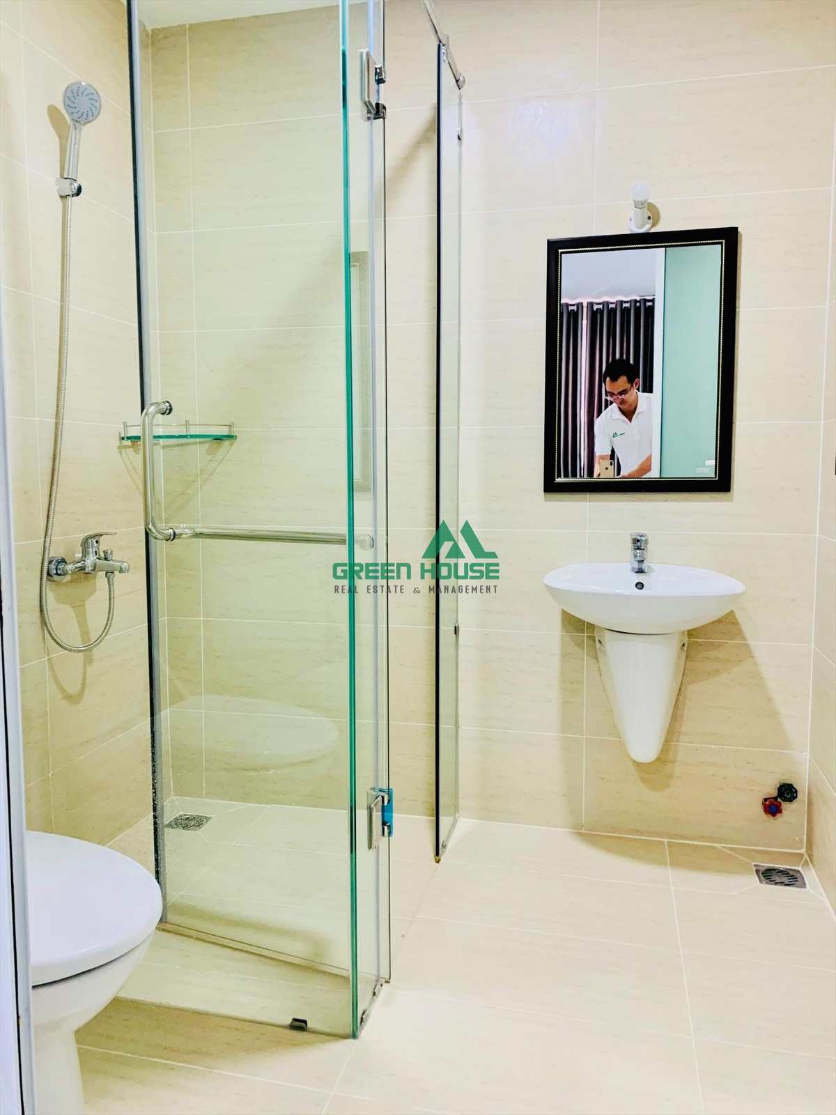 Cấn Bán Gấp Nhà Phố Hưng Gia Quận 7 5