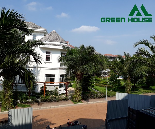 BIỆT THỰ CHATEAU PHÚ MỸ HƯNG CẦN BÁN  1