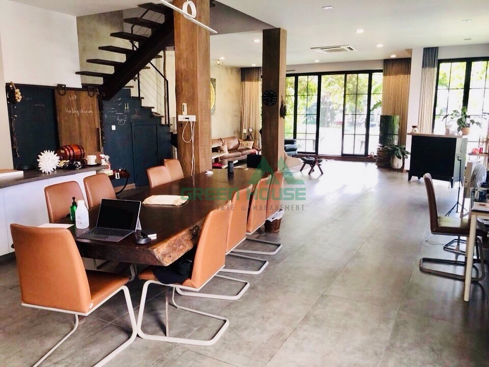 CHO THUÊ BIỆT THỰ LÂU ĐÀI CHATEAU PHÚ MỸ HƯNG FULL NỘI THẤT GIÁ 4500$ 5