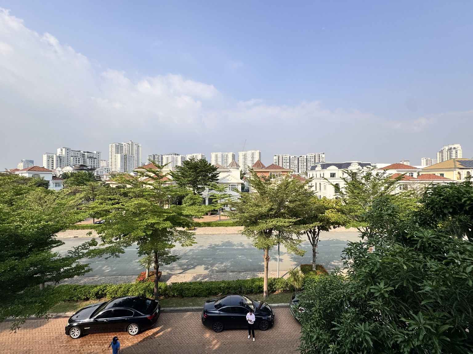 Cho thuê biệt thự Chateau Phú Mỹ Hưng, Quận 7 xây 2 lầu thiết kế 4 phòng ngủ khu compound cao cấp 10