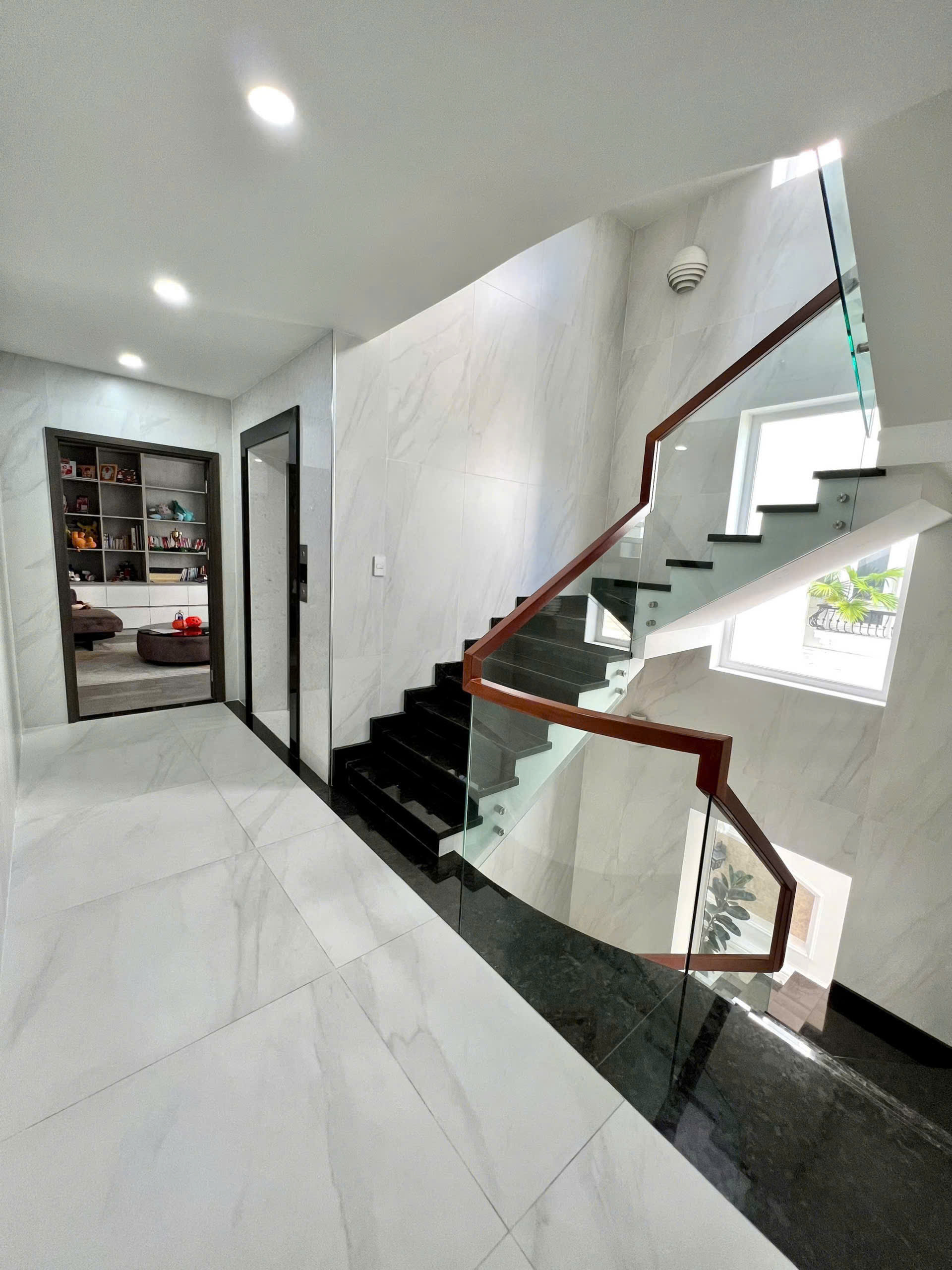 Cityland detached villa for sale in Tan My Ward, Ho Chi Minh City with 5 bedrooms with swimming pool – 400m2 1