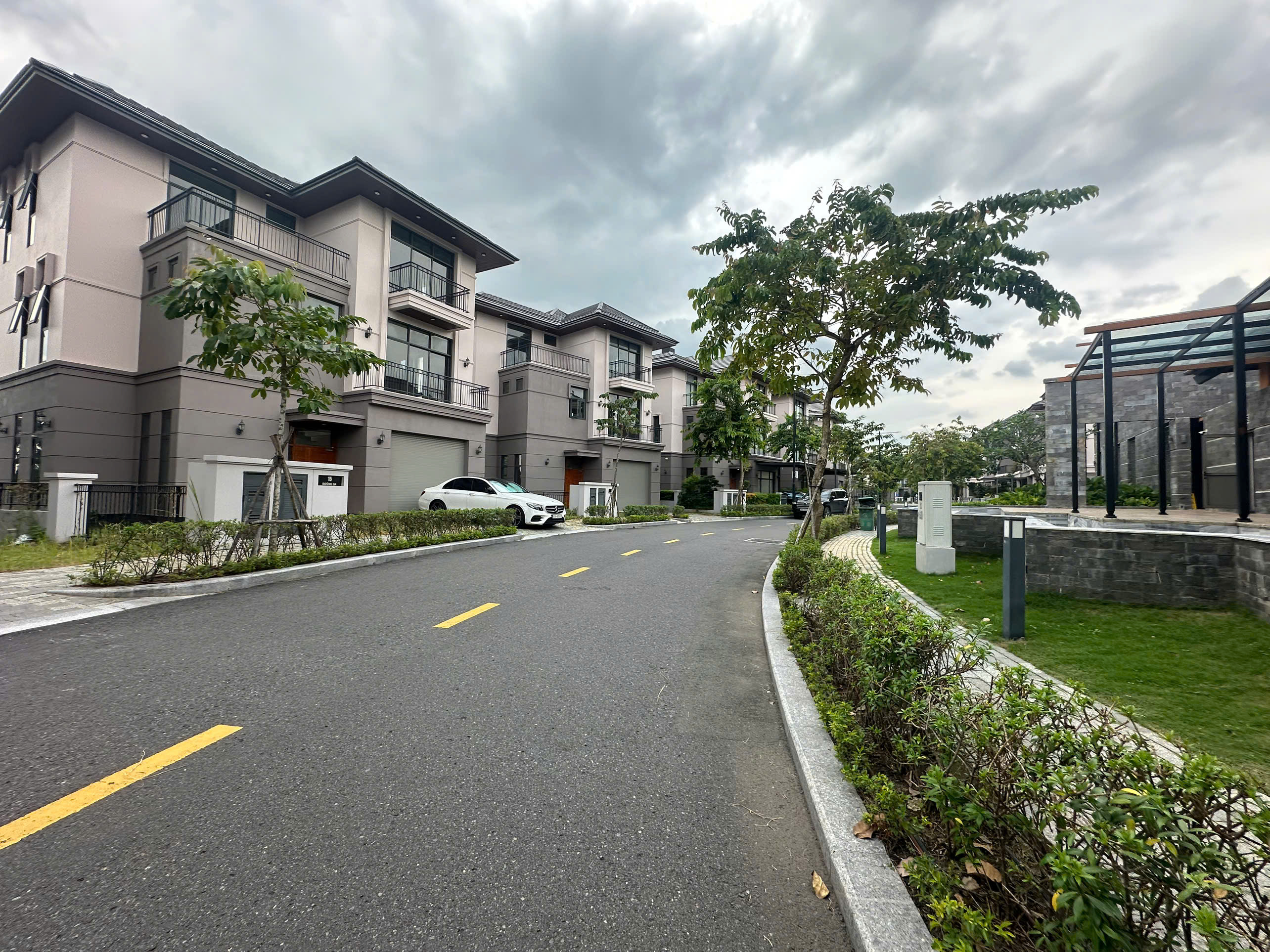 Bán biệt thự đơn lập GS Metrocity Nguyễn Hữu Thọ, Nhà Bè xây trệt + 2 lầu, view sông – 300m2 6