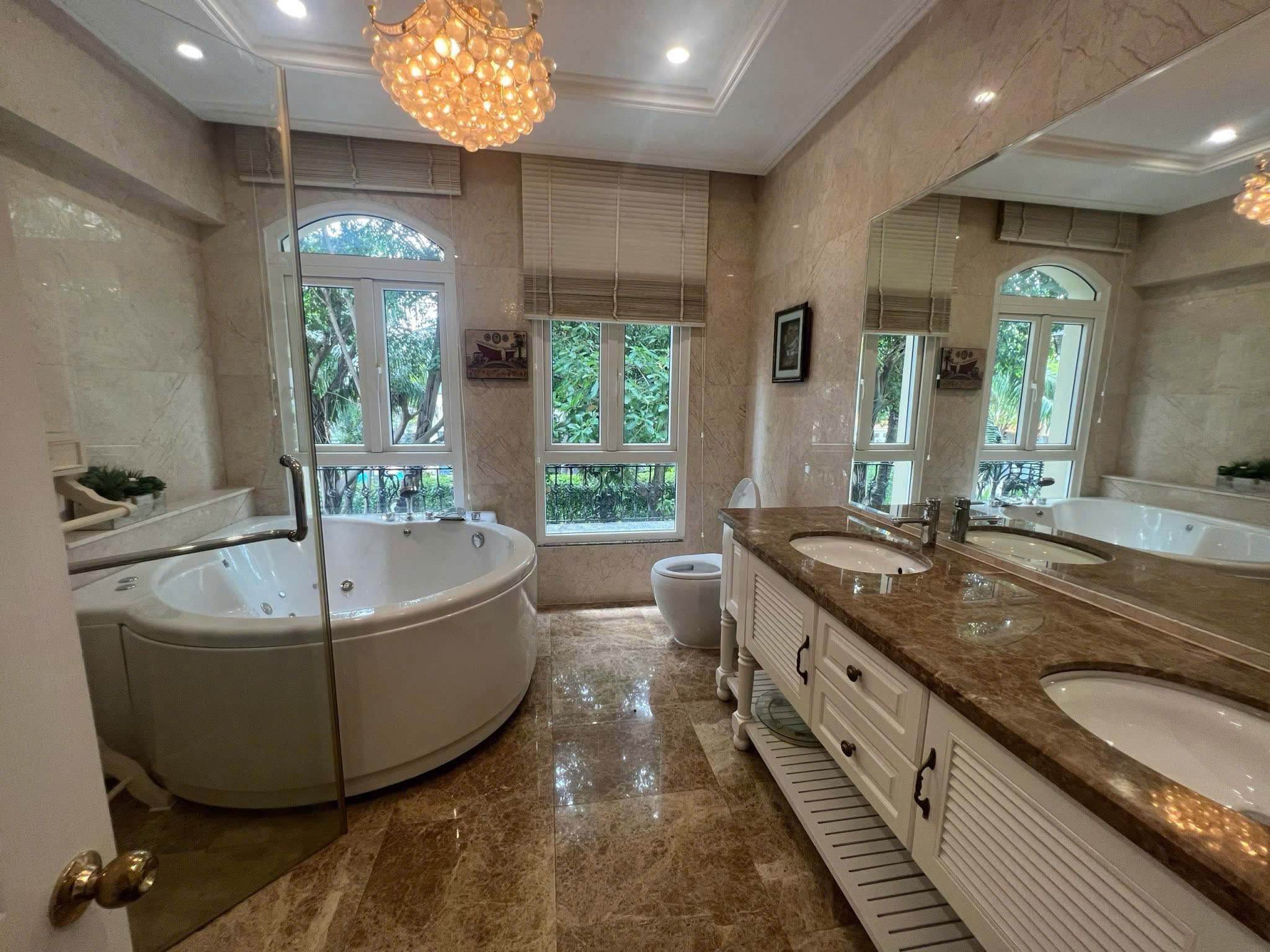 Detached villa for rent in Lam Thien Luc Dia Phu My Hung, District 7 corner apartment with 4 bedrooms – 360m2 3