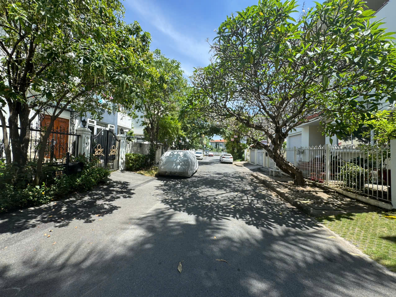 Bán biệt thự đơn lập Mỹ Kim 1 Phú Mỹ Hưng, Quận 7 xây 3 tầng hướng Bắc, không nội thất 2