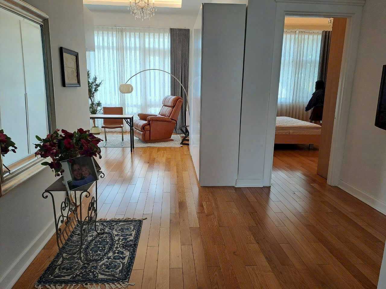 Cho thuê biệt thự đơn lập Mỹ Phú 1A Phú Mỹ Hưng, Quận 7 có 2 tầng 4 phòng ngủ view Đông Nam– 332.5m2 1