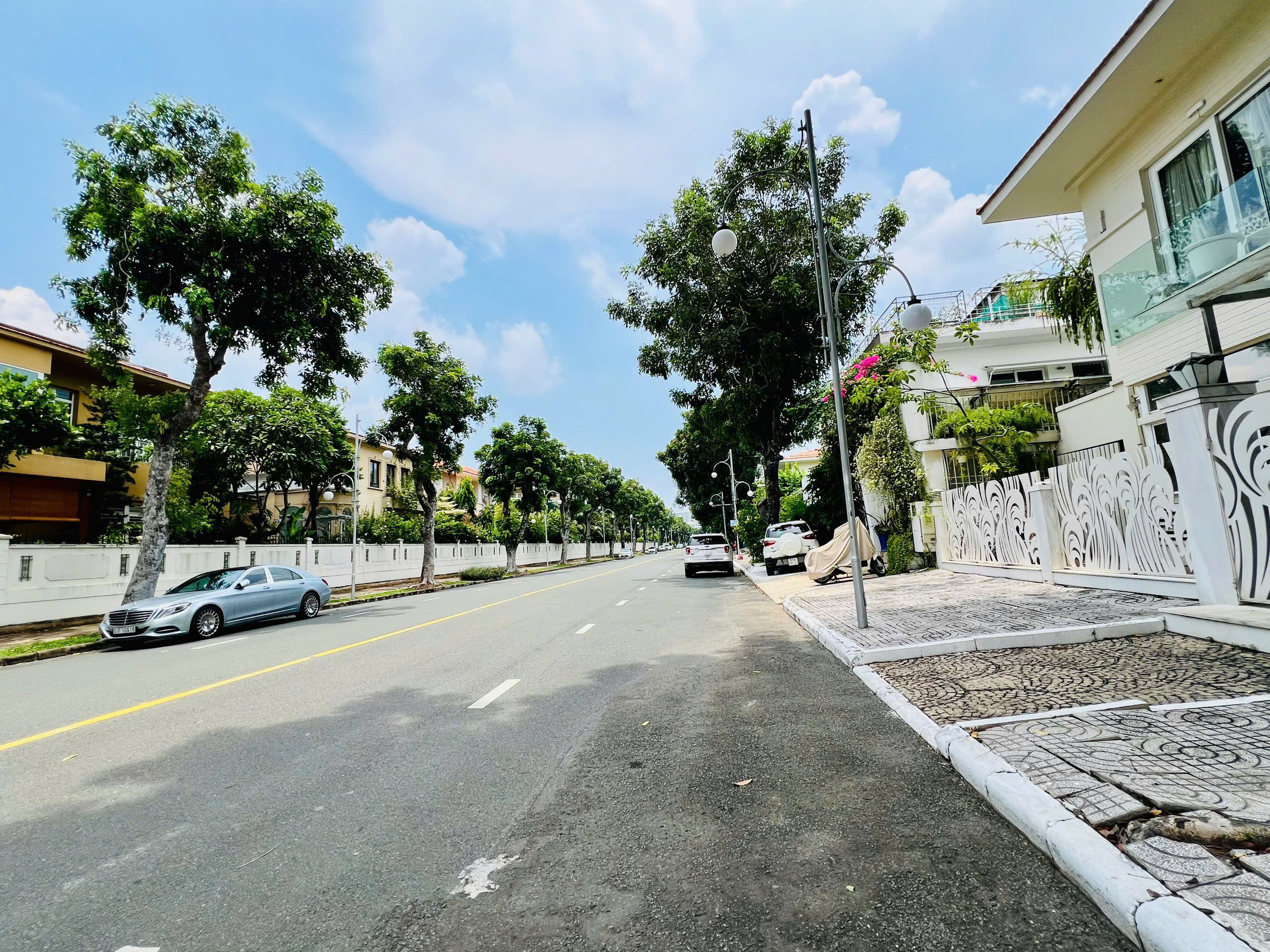 Bán biệt thự đơn lập Mỹ Tú 1 Phú Mỹ Hưng, Quận 7 xây 2 tầng căn góc đẹp có hồ bơi, sân vườn – 362m2 4