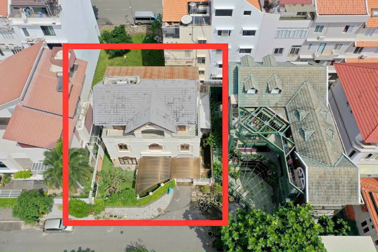 Bán biệt thự đơn lập Nam Thiên Phú Mỹ Hưng, Quận 7 nhà thô xây 2 lầu gần nhiều công viên 2