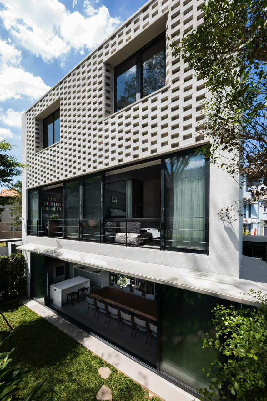 Bán biệt thự đơn lập Nam Thông 2D Phú Mỹ Hưng, Quận 7 nhà mới có 2 mặt tiền 5 phòng ngủ 4