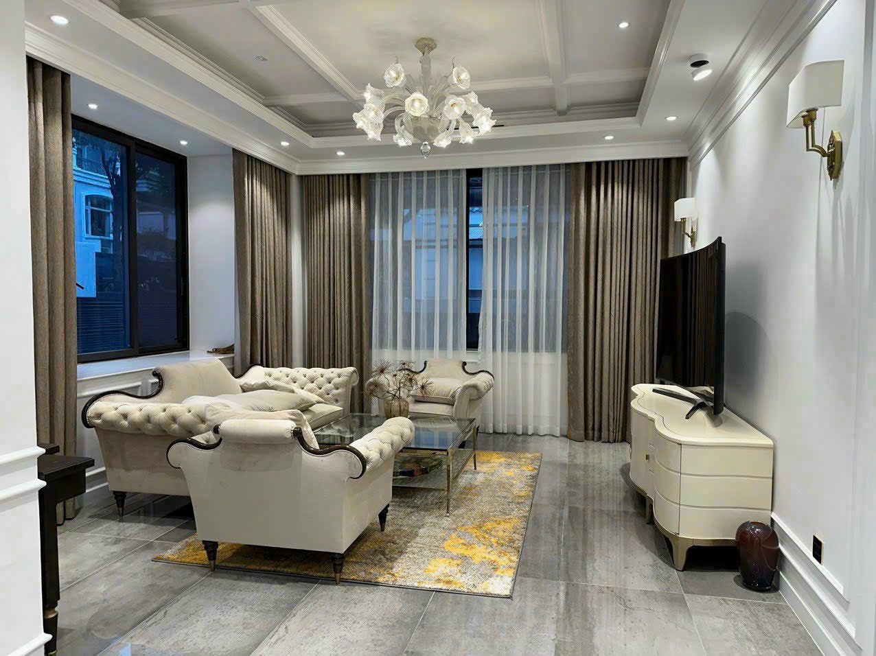 Bán biệt thự đơn lập Nam Viên Phú Mỹ Hưng, Quận 7 nhà đẹp khu VIP có 4 phòng ngủ 6