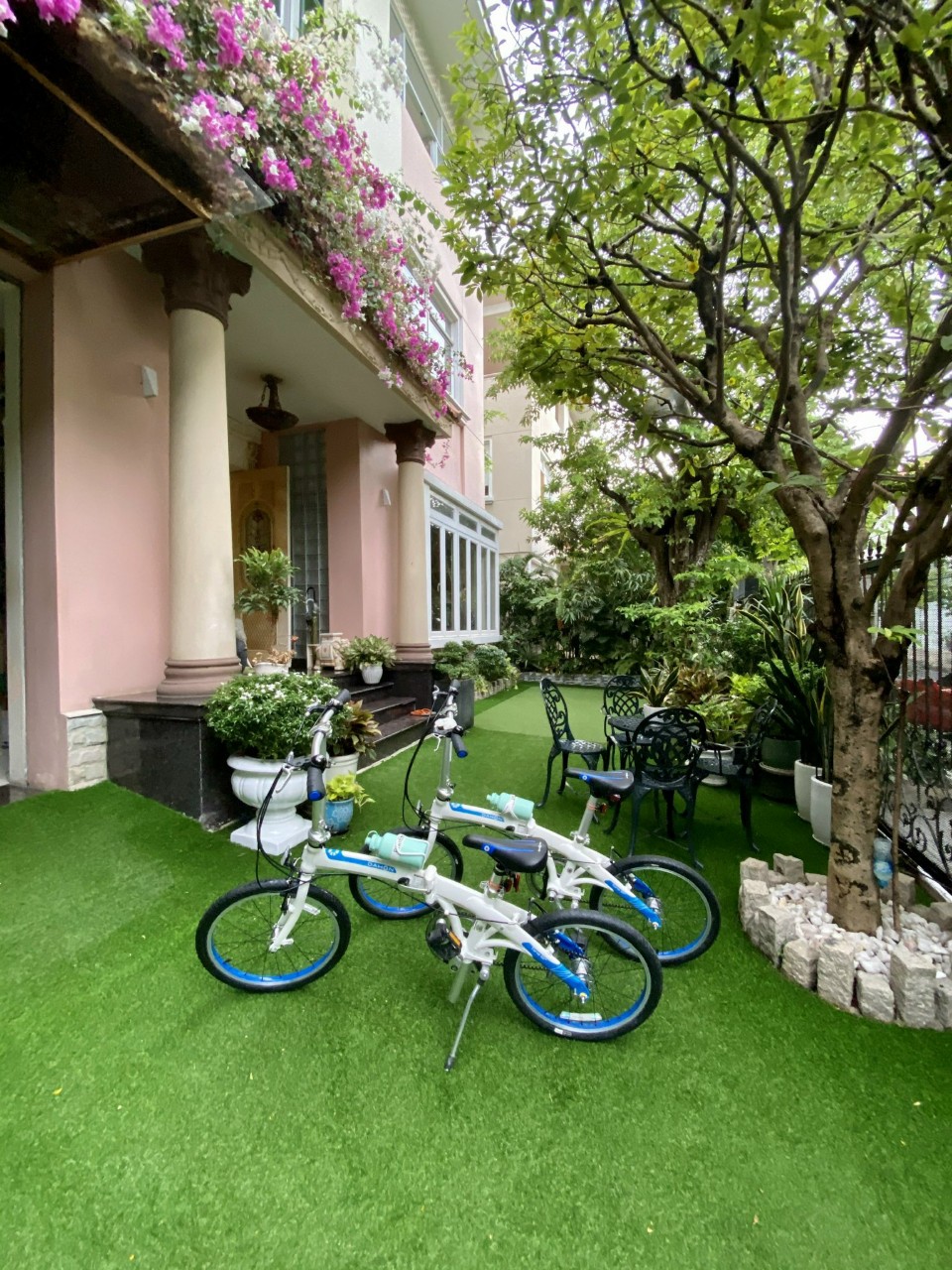 Cho thuê biệt thự đơn lập Phú Mỹ Hưng, Quận 7 khu Kênh Đào, có 4 phòng ngủ sân vườn 6