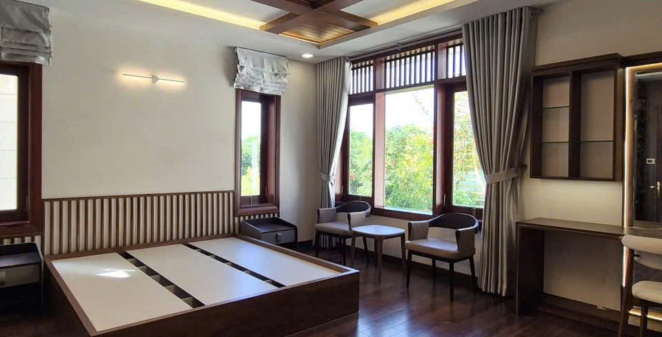 Bán biệt thự đường số 17 KDC Sadeco ven sông, Quận 7 xây 5 tầng thiết kế 5 phòng ngủ  – 234m2 5