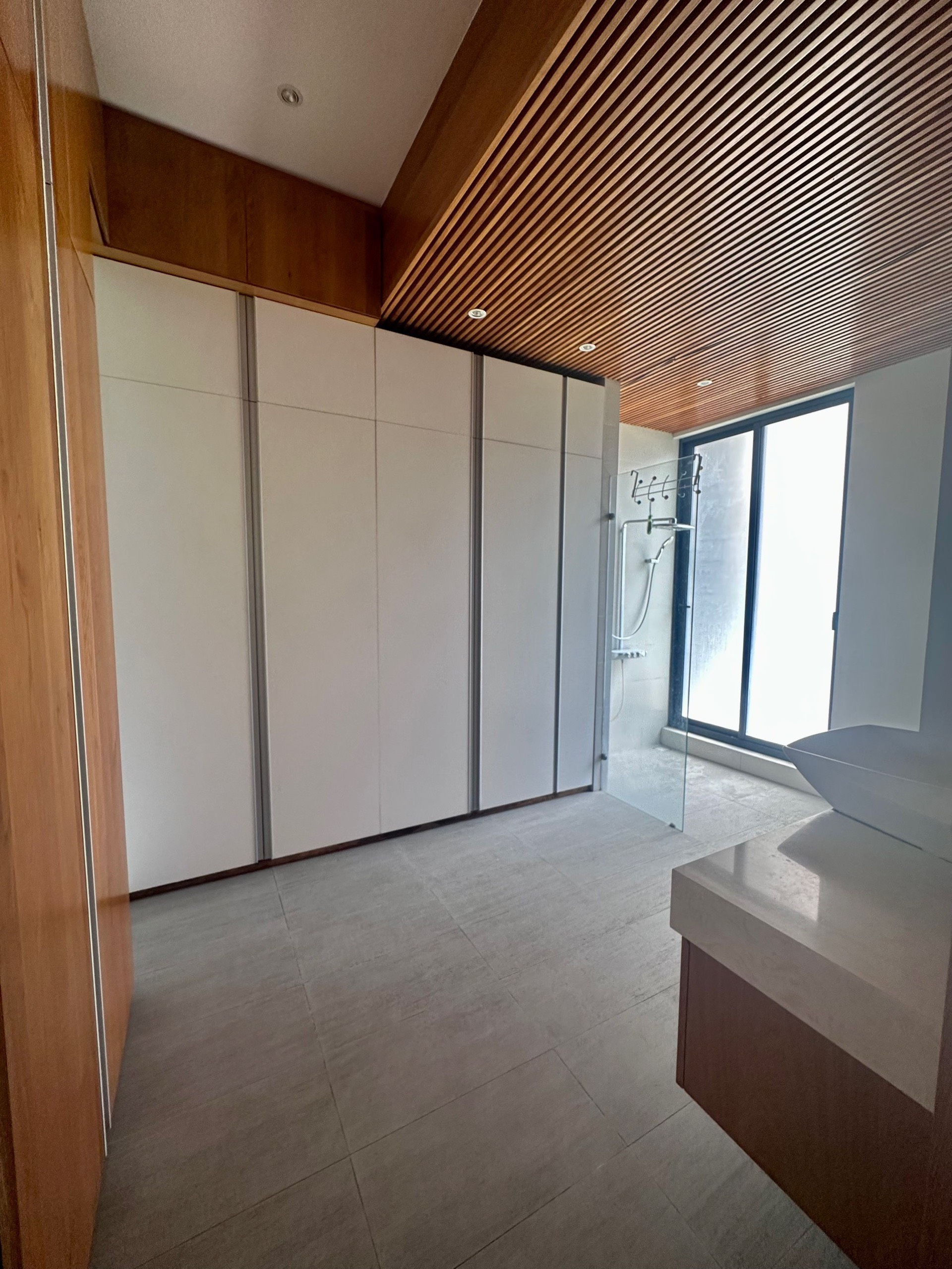 Bán biệt thự Him Lam, Quận 7 nhà có hồ bơi, thang máy cạnh công viên 13