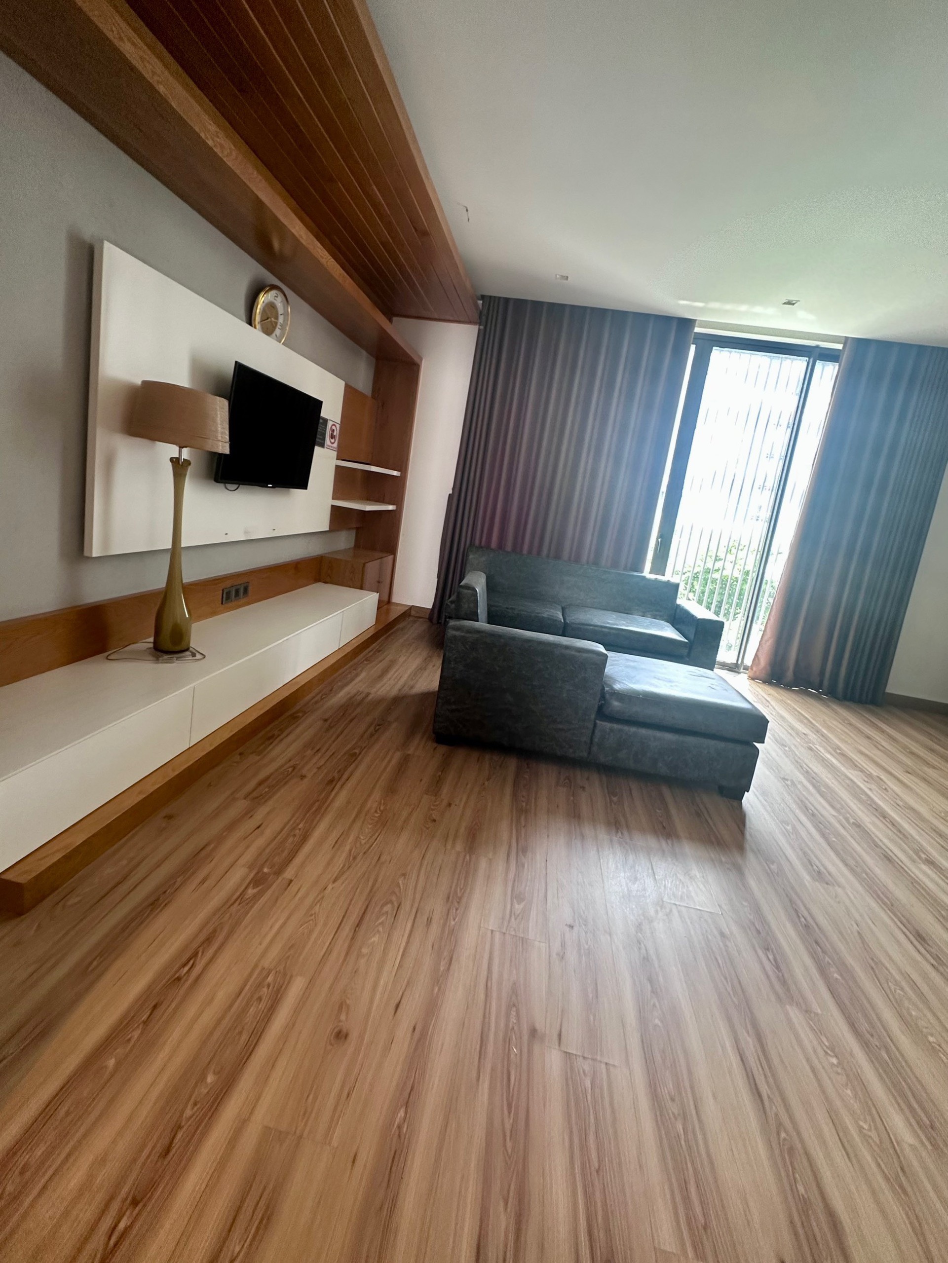 Bán biệt thự Him Lam, Quận 7 nhà có hồ bơi, thang máy cạnh công viên 11