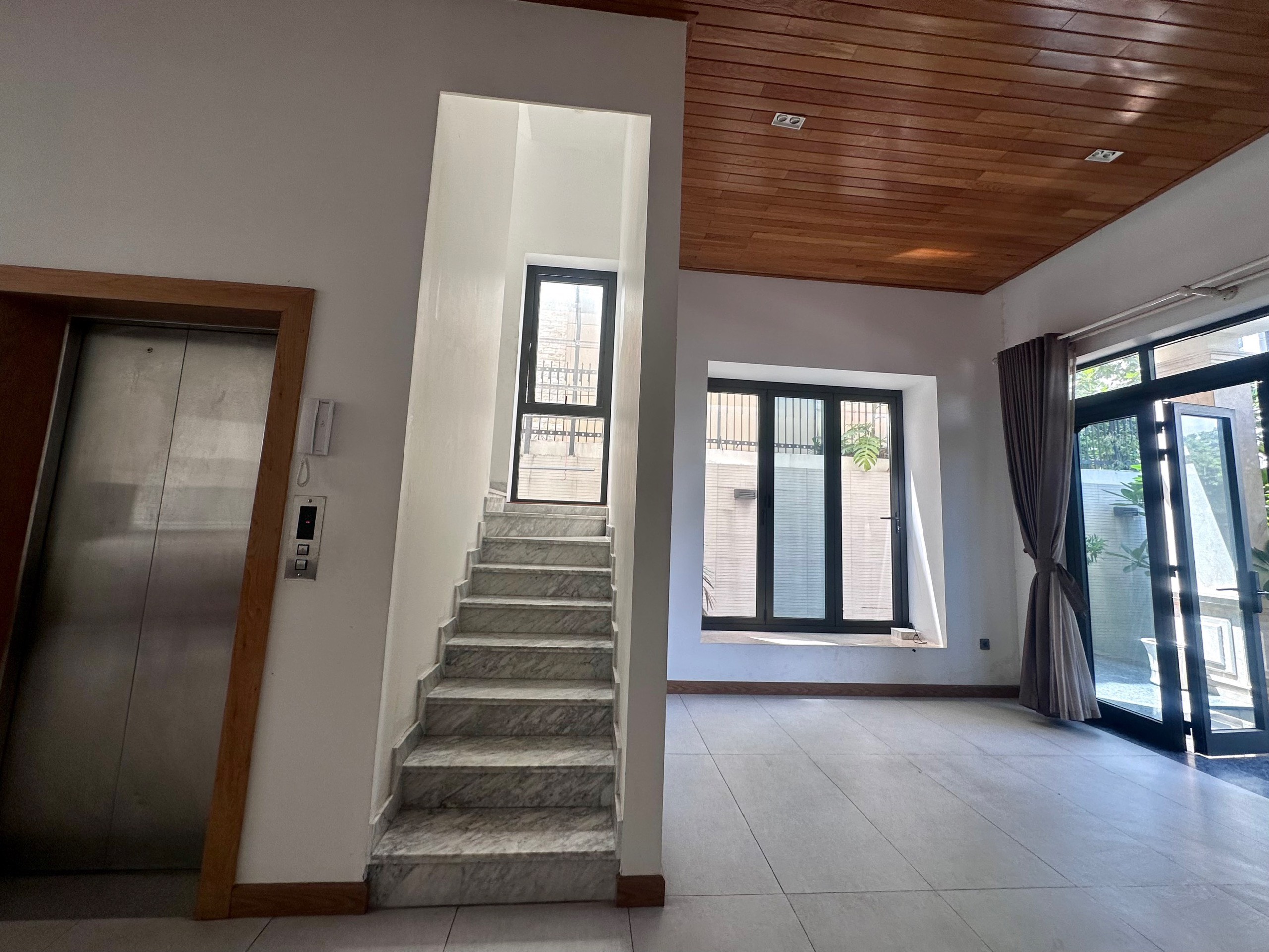 Bán biệt thự Him Lam, Quận 7 nhà có hồ bơi, thang máy cạnh công viên 2