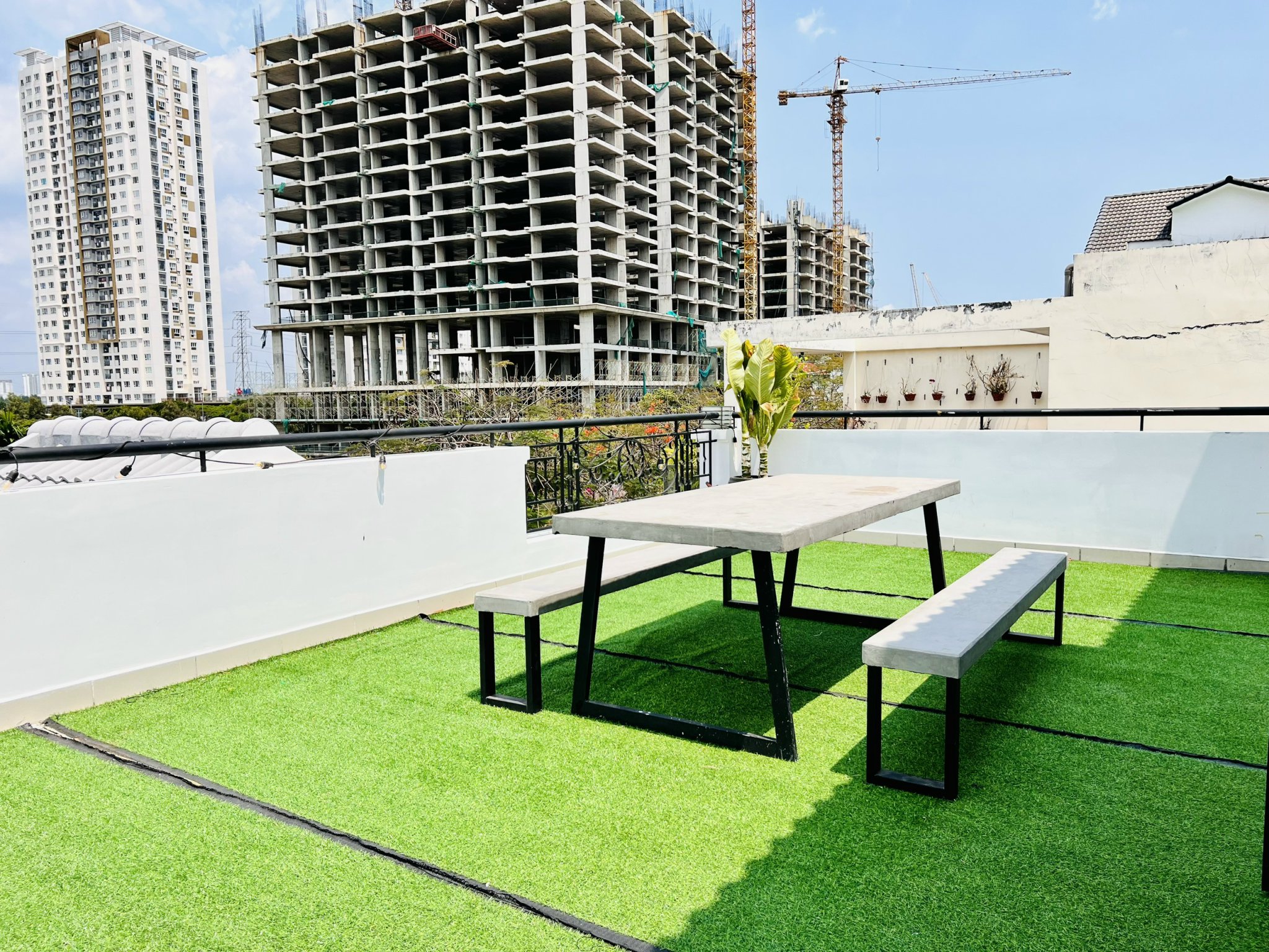 Cho thuê biệt thự Hoa Ban Phước Kiển Nhà Bè có 5 phòng ngủ cạnh Phú Mỹ Hưng 9