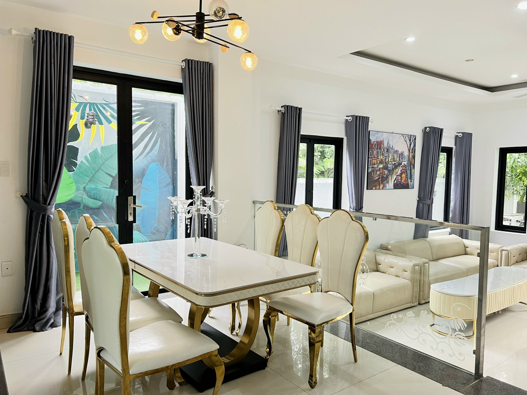 Cho thuê biệt thự Hoa Ban Phước Kiển Nhà Bè có 5 phòng ngủ cạnh Phú Mỹ Hưng 1