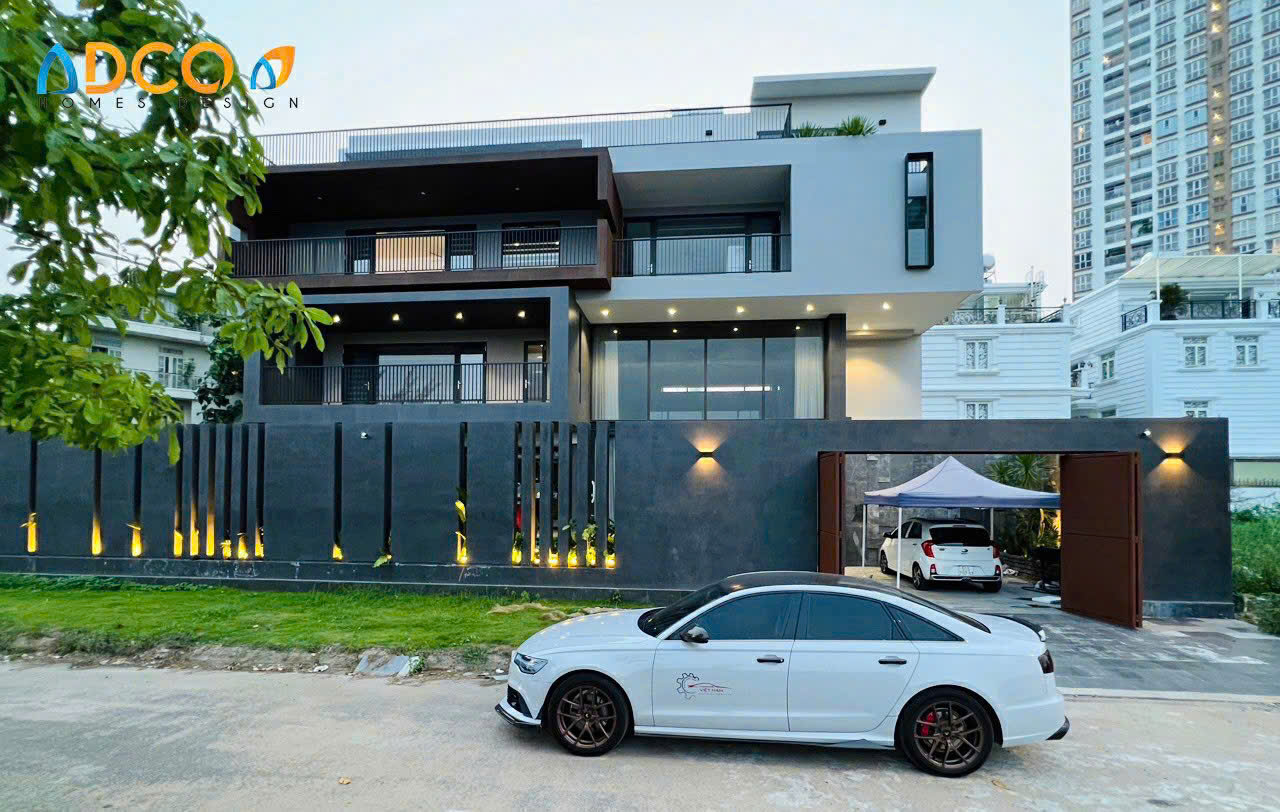 Bán biệt thự khu 6B Intresco Phạm Hùng, Bình Chánh căn góc view sông, xây 4 tầng có thang máy