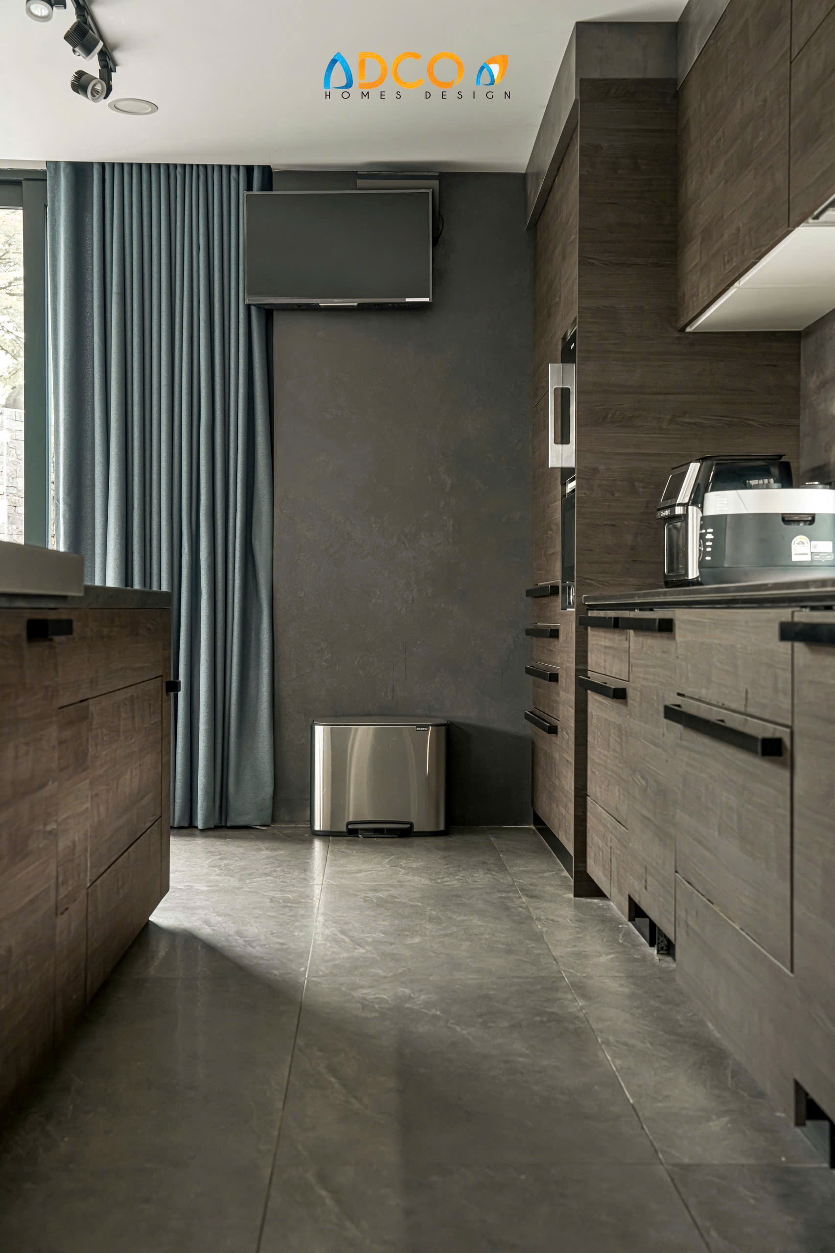 Bán biệt thự khu 6B Intresco Phạm Hùng, Bình Chánh căn góc view sông, xây 4 tầng có thang máy 1