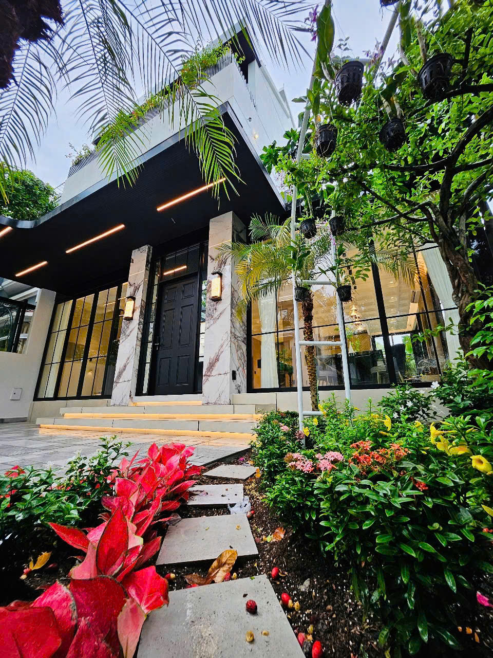 Bán biệt thự khu Cảnh Đồi Phú Mỹ Hưng, Quận 7 nhà mới thiết kế 5 phòng ngủ có thang máy – 211.5m2 3