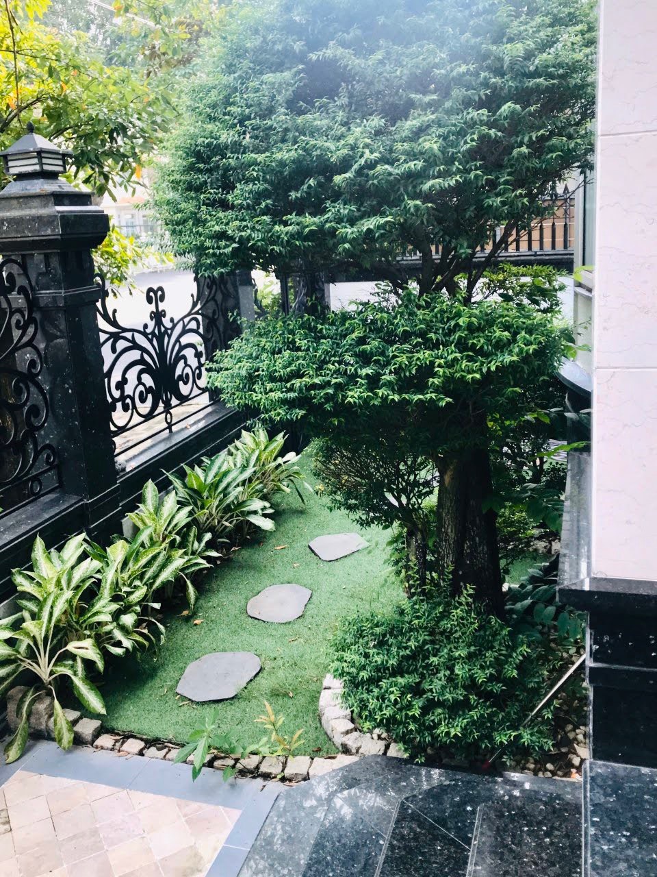 Cho thuê biệt thự đơn lập khu Cảnh Đồi Phú Mỹ Hưng, Quận 7 căn góc có 7 phòng ngủ kiến trúc Pháp 5