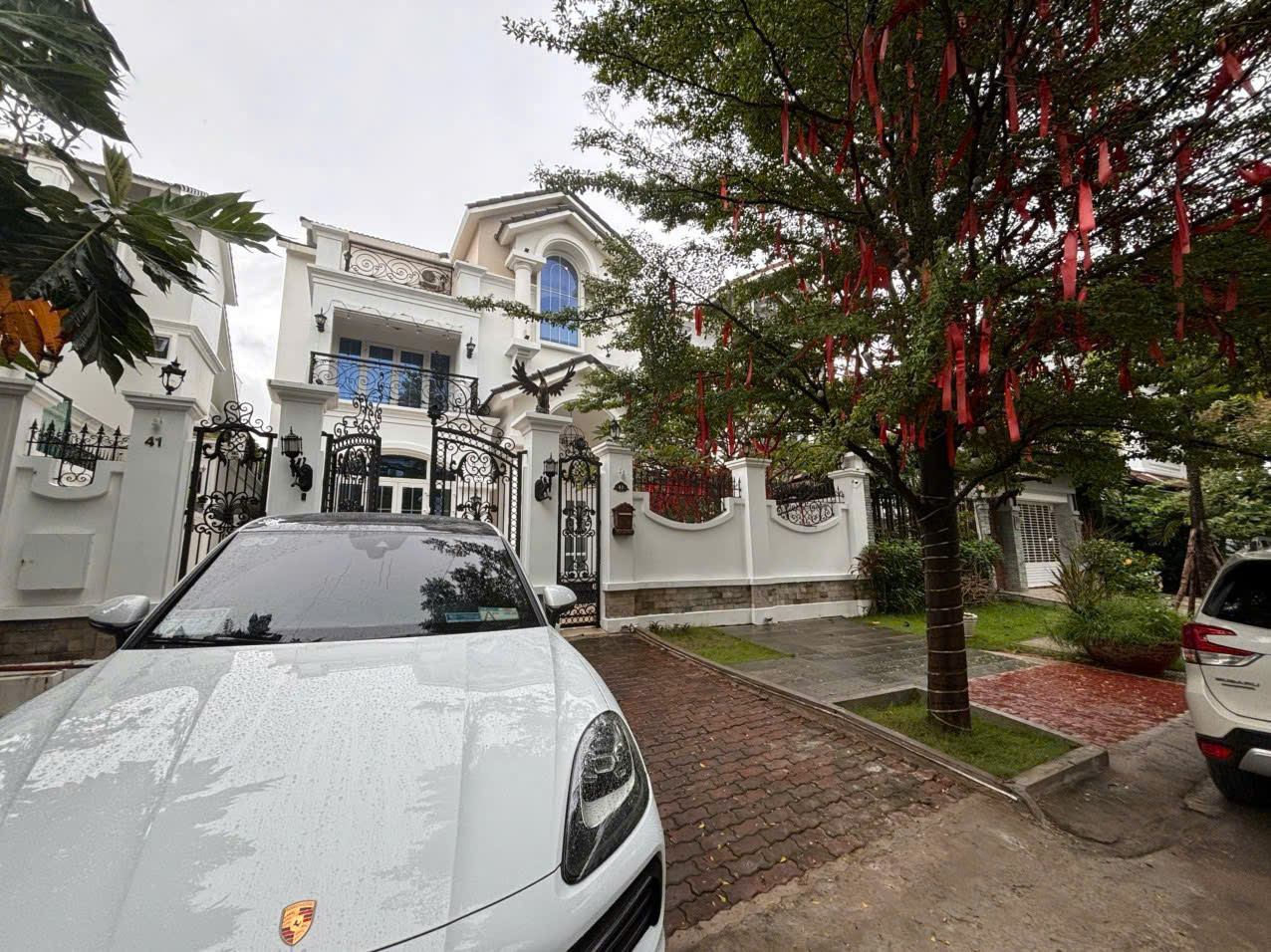 Bán biệt thự khu Compound Nam Phú, Quận 7 xây 3 tầng có 5 phòng ngủ, cạnh sông – 264m2 6