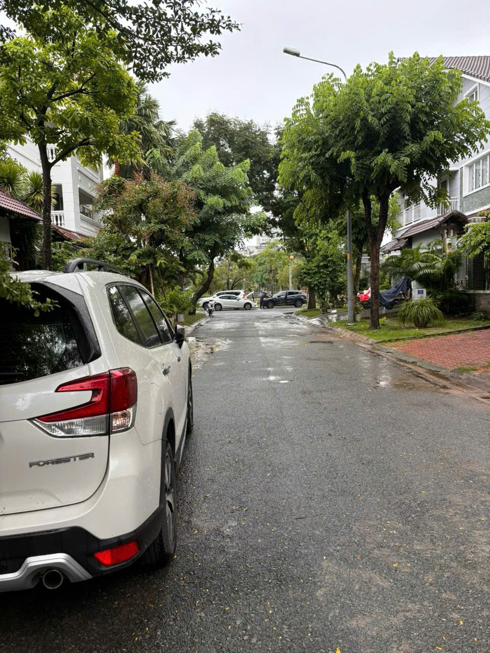 Bán biệt thự khu Compound Nam Phú, Quận 7 xây 3 tầng có 5 phòng ngủ, cạnh sông – 264m2 3