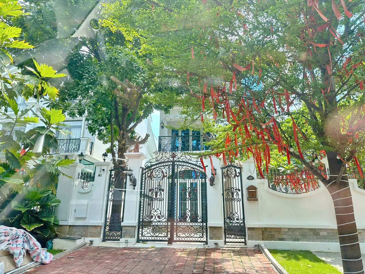 Bán biệt thự khu compound Nam Phú, Tân Thuận Đông, Quận 7 có 5 phòng ngủ gần sông 3