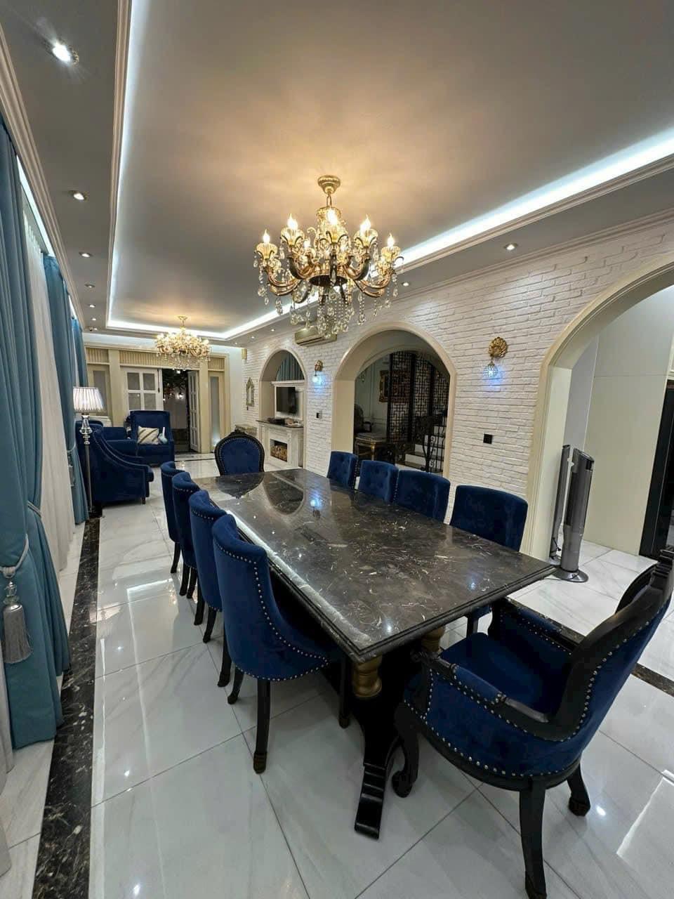 Bán biệt thự khu compound Nam Phú, Tân Thuận Đông, Quận 7 có 5 phòng ngủ gần sông