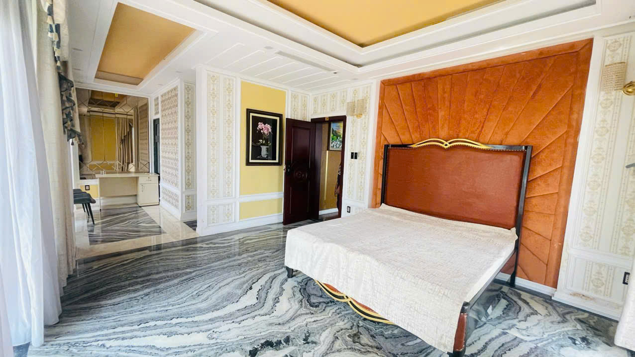 Bán biệt thự KDC Kiều Đàm Tân Hưng, Quận 7 xây 4 tầng có thang máy, penthouse – 300m2 4