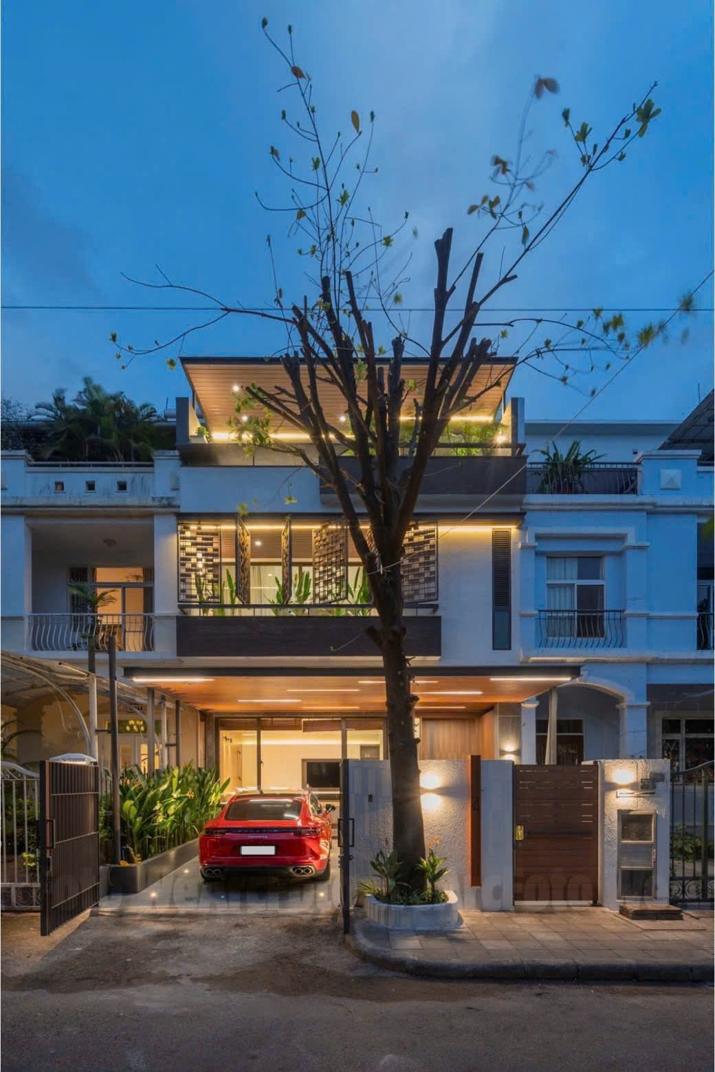 Bán biệt thự liên kế Hưng Thái, Phú Mỹ Hưng, Quận 7 nhà mới, xây 2 lầu 4 phòng ngủ, hướng Bắc 3