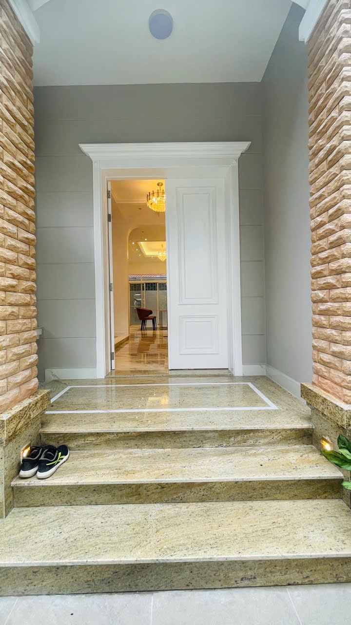 Bán biệt thự liền kề Mỹ Giang, Phú Mỹ Hưng, Quận 7 có 3 phòng ngủ, thiết kế tân cổ điển 4