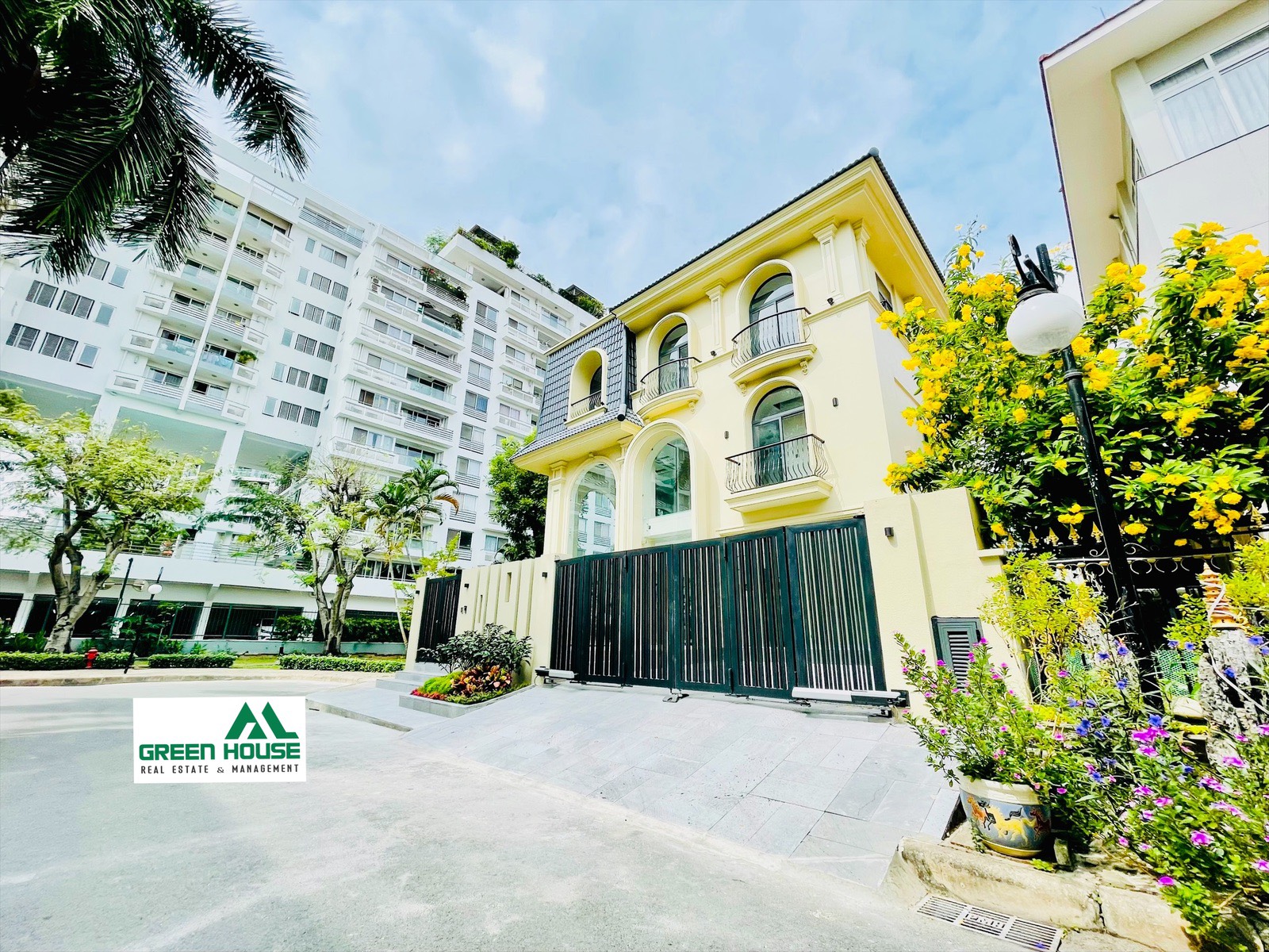 Cho Thuê Biệt Thự Đơn Lập Mỹ Kim 2 Hướng Nam Phú Mỹ Hưng Quận 7 1