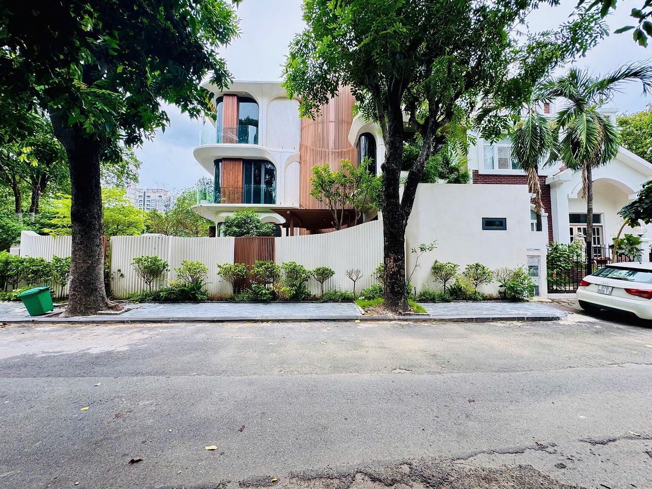 My Phu 1 Phu villa for sale, Phu My Hung, District 7, corner apartment, 2 facades, 3 floors, 4 bedrooms design – 291.5m2 9