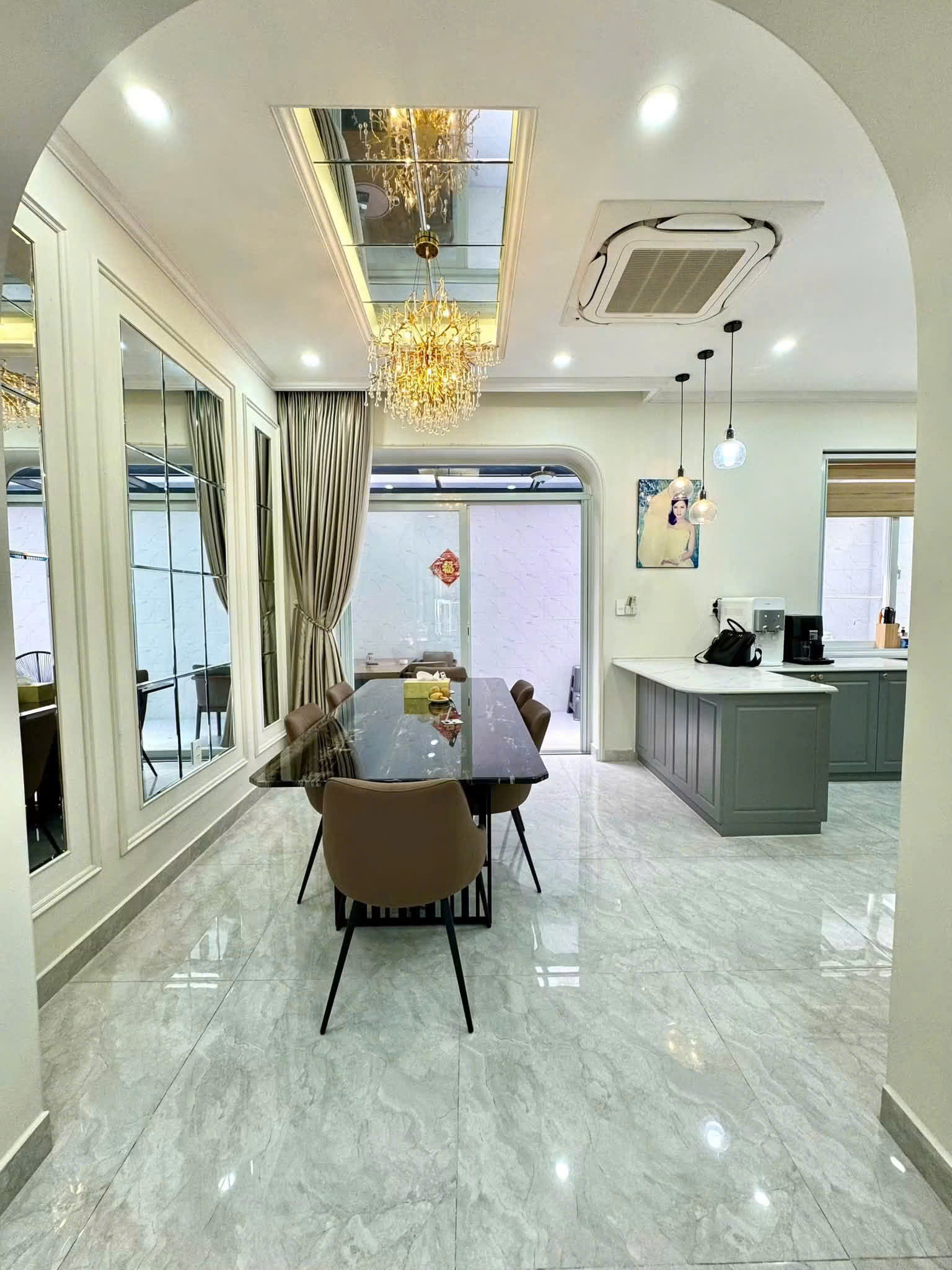 Cho thuê biệt thự Mỹ Thái 1 Phú Mỹ Hưng xây 3 tầng thiết kế 4 phòng ngủ – 126m2 2