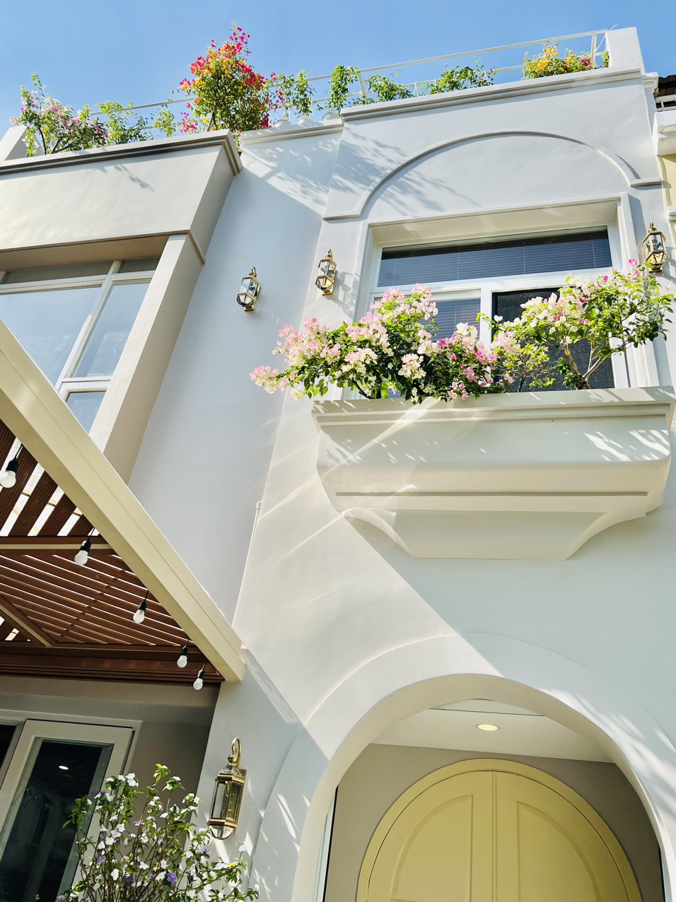 Cho thuê biệt thự Mỹ Thái Phú Mỹ Hưng, Quận 7 có 4 phòng ngủ, cạnh công viên 6