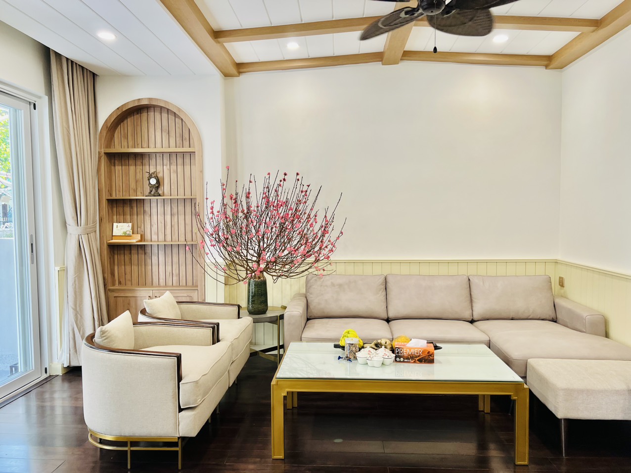 Cho thuê biệt thự Mỹ Thái Phú Mỹ Hưng, Quận 7 có 4 phòng ngủ, cạnh công viên 1